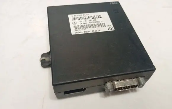 Mercedes-Benz CL C215 Voice control module A2038200385 062102 01000132
