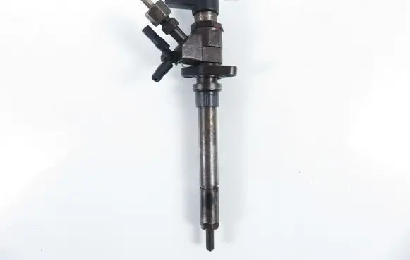 Ford Focus C-MAX Fuel injector 9647247280