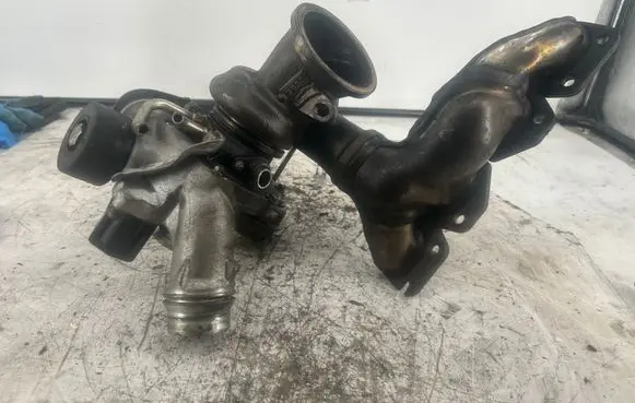 BMW 1 F20 F21 Turbo MGT1549ZDL 9200211 7643719