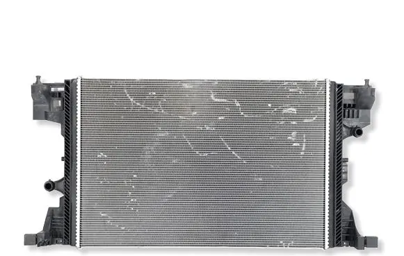 Mercedes-Benz B W247 Coolant radiator A2475004000