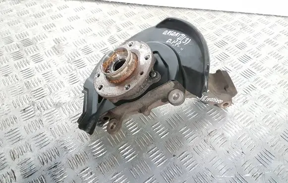 Nissan Qashqai Front wheel hub