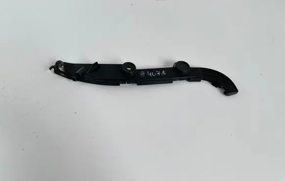 Toyota Corolla Verso AR10 Rear bumper mounting bracket 525760F010