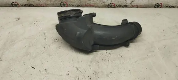 Volvo V70 Intake resonator 31293547