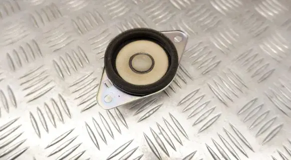 Toyota Prius+ (ZVW40) Panel speaker 8616047070