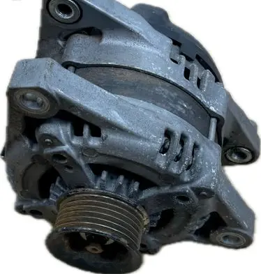 Hyundai Genesis Generator/alternator 373003C552