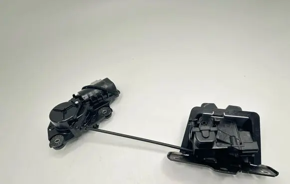 Volvo XC90 Tailgate/trunk/boot lock/catch/latch 31349975