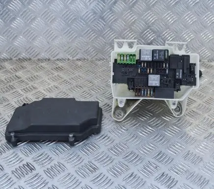 Fuse box set