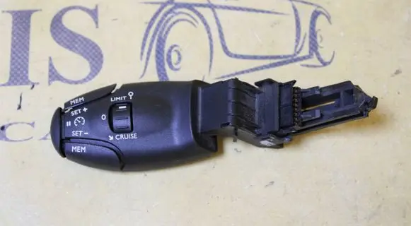 Peugeot 308 Cruise control switch 98035106XT