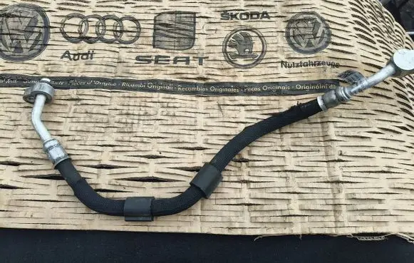 Audi S5 F5 Air conditioning (A/C) pipe/hose 8w0816721c