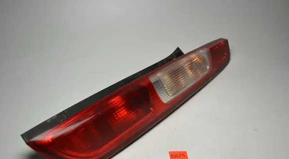 Ford Focus Rear/tail lights 4M5113404A