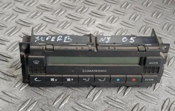 Skoda Superb B5 (3U) Climate control unit