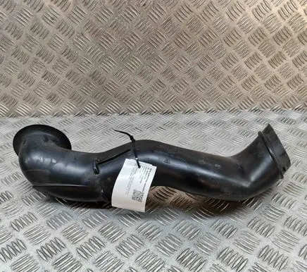 Porsche Cayenne (92A) Air intake duct part 7P5129752A