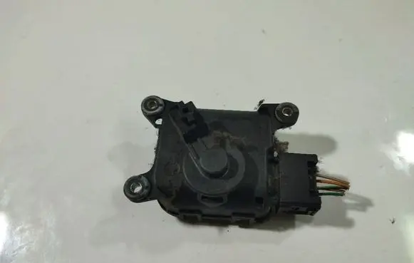 Mini One - Cooper R50 - 53 Air flap motor/actuator 199903107