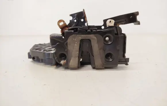 Jaguar XF X250 Front door lock 240015003