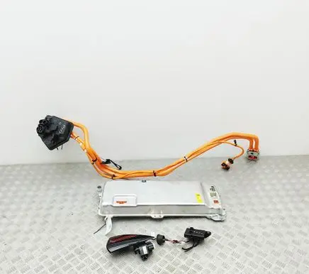 Tesla Model 3 Highland Voltage converter inverter 113555855B 151892000A