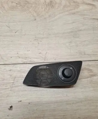 Skoda Octavia Mk2 (1Z) Wing mirror switch 1Z1867435