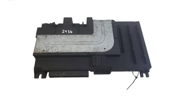 Audi A3 S3 8V Sound amplifier 8v0035465