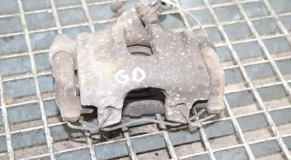 Ford Kuga II Rear brake caliper