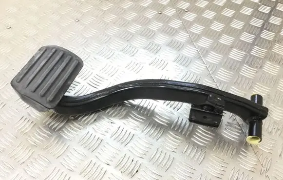 Porsche Cayenne (92A) Brake pedal 7P0723142F
