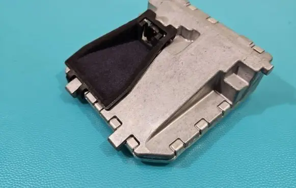 Windshield/windscreen camera