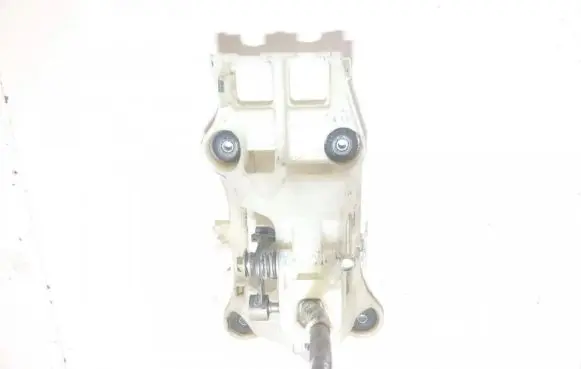 Mitsubishi Galant Gear shifter/selector 97414