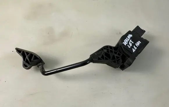 Citroen Berlingo Accelerator throttle pedal 9655467180