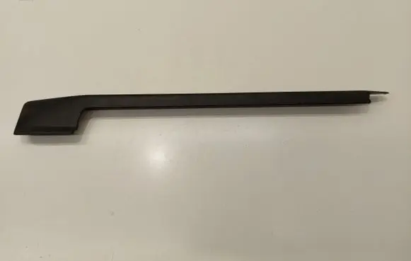 Volkswagen PASSAT B3 Sliding door rail trim 191881088