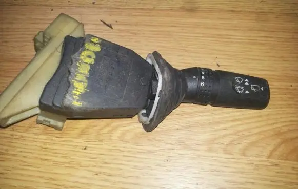 Ford Mondeo MK I Wiper control stalk 93Bg17k478dB