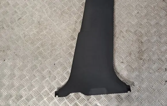 Toyota Avensis T270 (B) pillar trim (bottom) 6241305040C0 6241305040