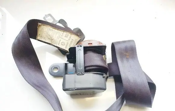 SsangYong Rexton Middle seatbelt (rear) a4216 0434209