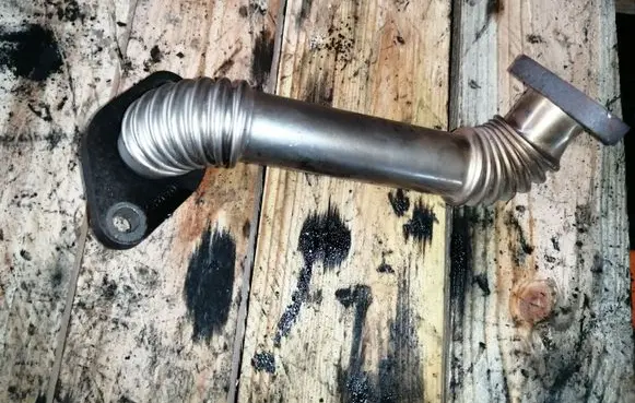 Audi A2 EGR valve line/pipe/hose 045131521