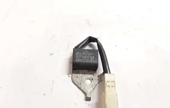 Toyota Avensis T250 Sensor 9008088002