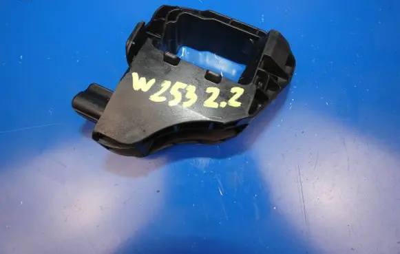 Mercedes-Benz GLC X253 C253 Radiator mount bracket A2535010520