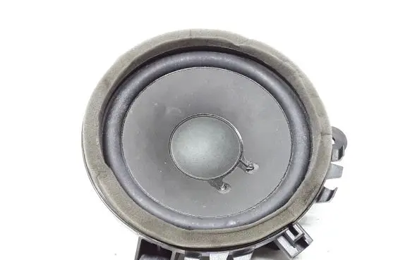 Volvo C30 Front door speaker 30657445