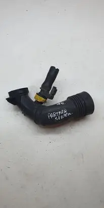 Peugeot Partner Air intake hose/pipe 9684362180