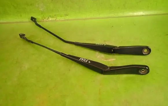 Volvo V70 Front wiper blade arm 3127600231276003