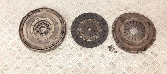 Volvo V50 Clutch set kit 3082001751
