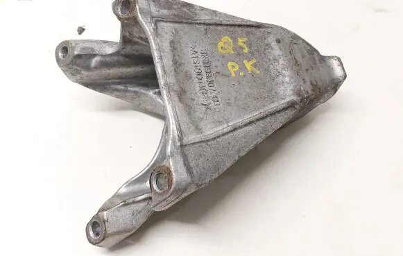 Audi Q5 SQ5 Engine mounting bracket 8K0199307CB