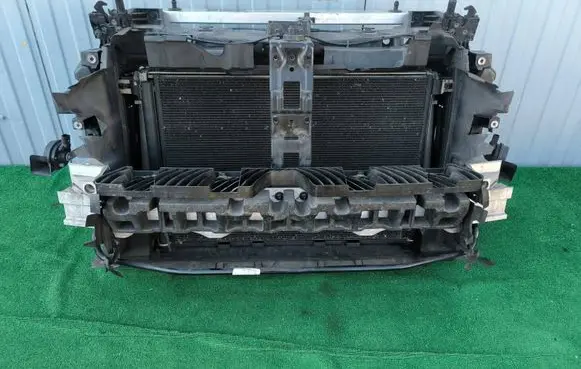 Volkswagen Touareg III Radiator set 
