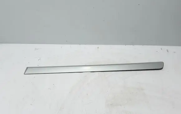 Volvo XC70 Rear door trim (molding) 08693520