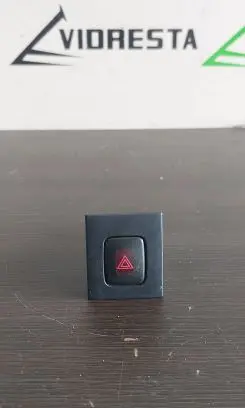 Volvo XC70 Hazard light switch 30715066