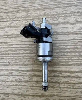 Subaru Outback (BT) Fuel injector 16611AB06A