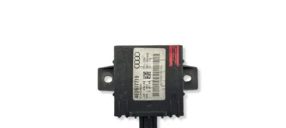 Audi A8 S8 D3 4E Alarm control unit/module 4E0907719 510030690