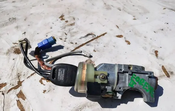 Subaru Forester SG Ignition lock