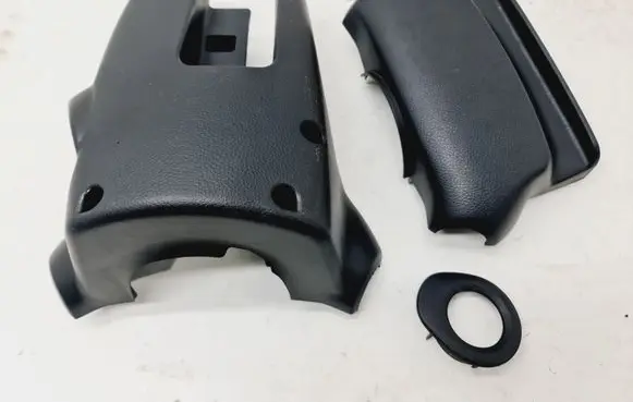 Nissan Note (E11) Steering wheel column trim