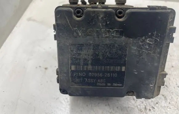 Hyundai Santa Fe ABS Pump 295626110