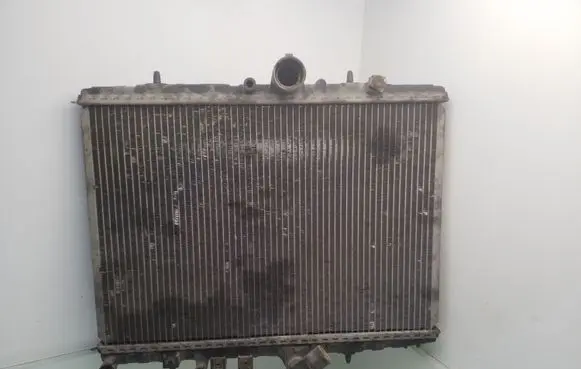 Peugeot 406 Coolant radiator