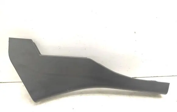 Maserati Ghibli (C) pillar trim 06700194100 670010905