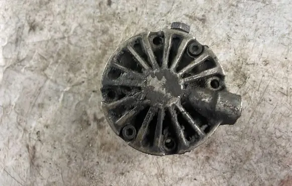 Mercedes-Benz C W202 Vacuum pump