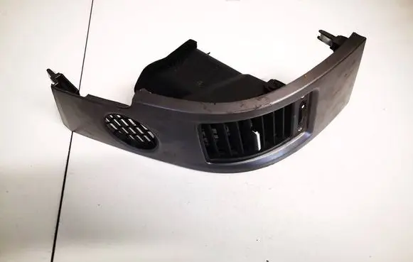 Honda CR-V Dash center air vent grill 77630swwg011m1 77630-sww-g011-m1